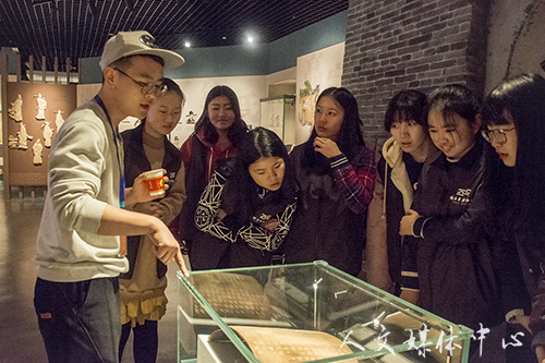 VSport体育志愿者助力临海新博物馆开馆