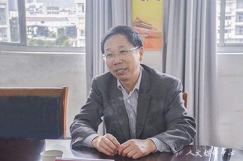 公司党委副书记冯尚申走访调研VSport体育