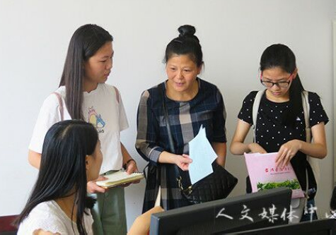 VSport体育迎来2016级中文专升本新生