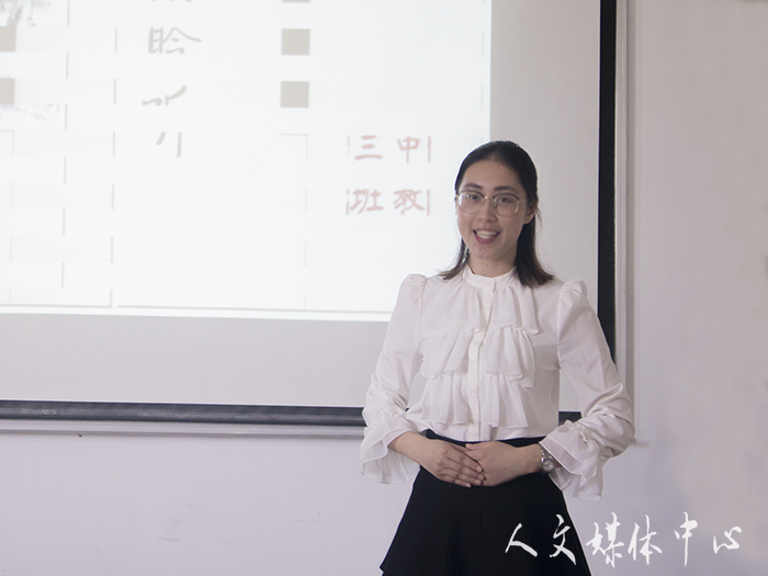 VSport体育举行优良学风班中期检查推进会