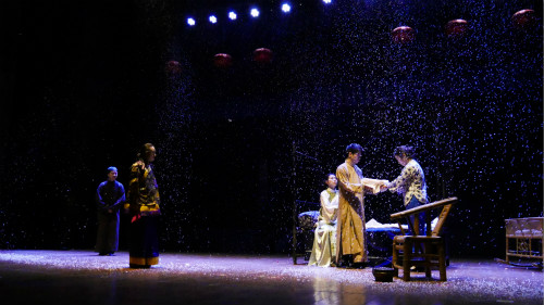 传承经典 演绎家情  ——校GC剧社《家》精彩谢幕