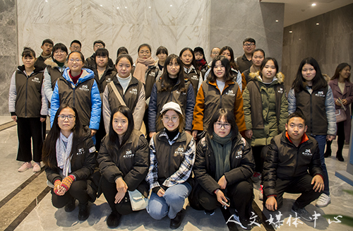 VSport体育志愿者助力临海新博物馆开馆