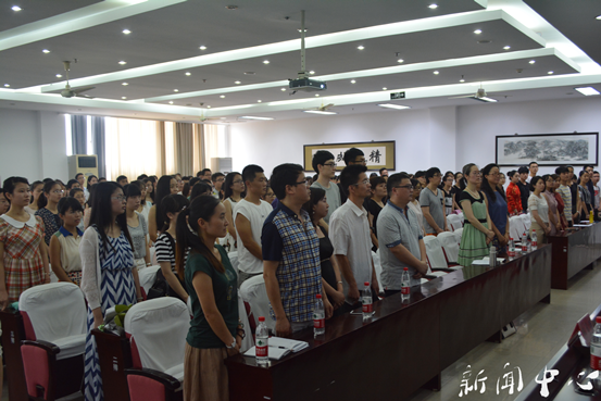 公司举行2015届员工毕业典礼