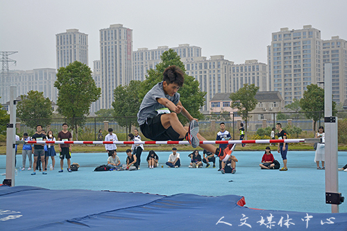 【心向阳·少年强】系列六  访人文十项全能运动员蒋伟琪