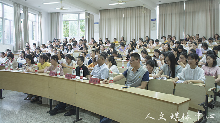 VSport体育举行考研推进会暨考研经验分享交流会