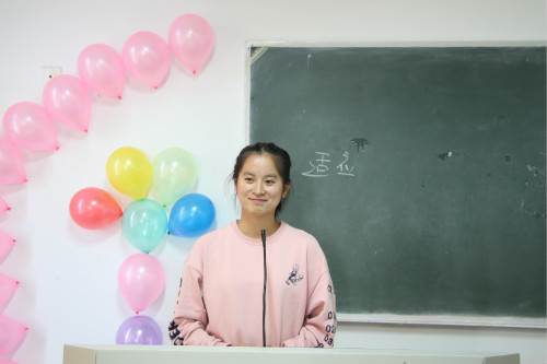 新生活 新风尚 VSport体育首期新生研讨课开课