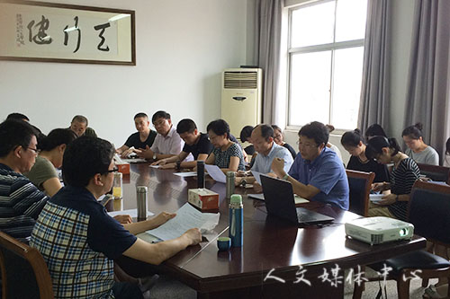 重温入党誓词   VSport体育开展“两学一做” 主题活动