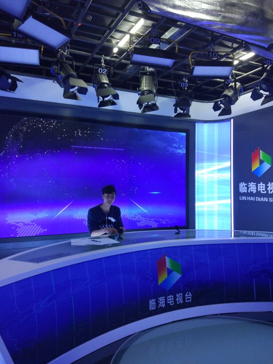 新闻类专业技能考核周系列报道三 亲临新闻制作现场  感受新闻职业精神